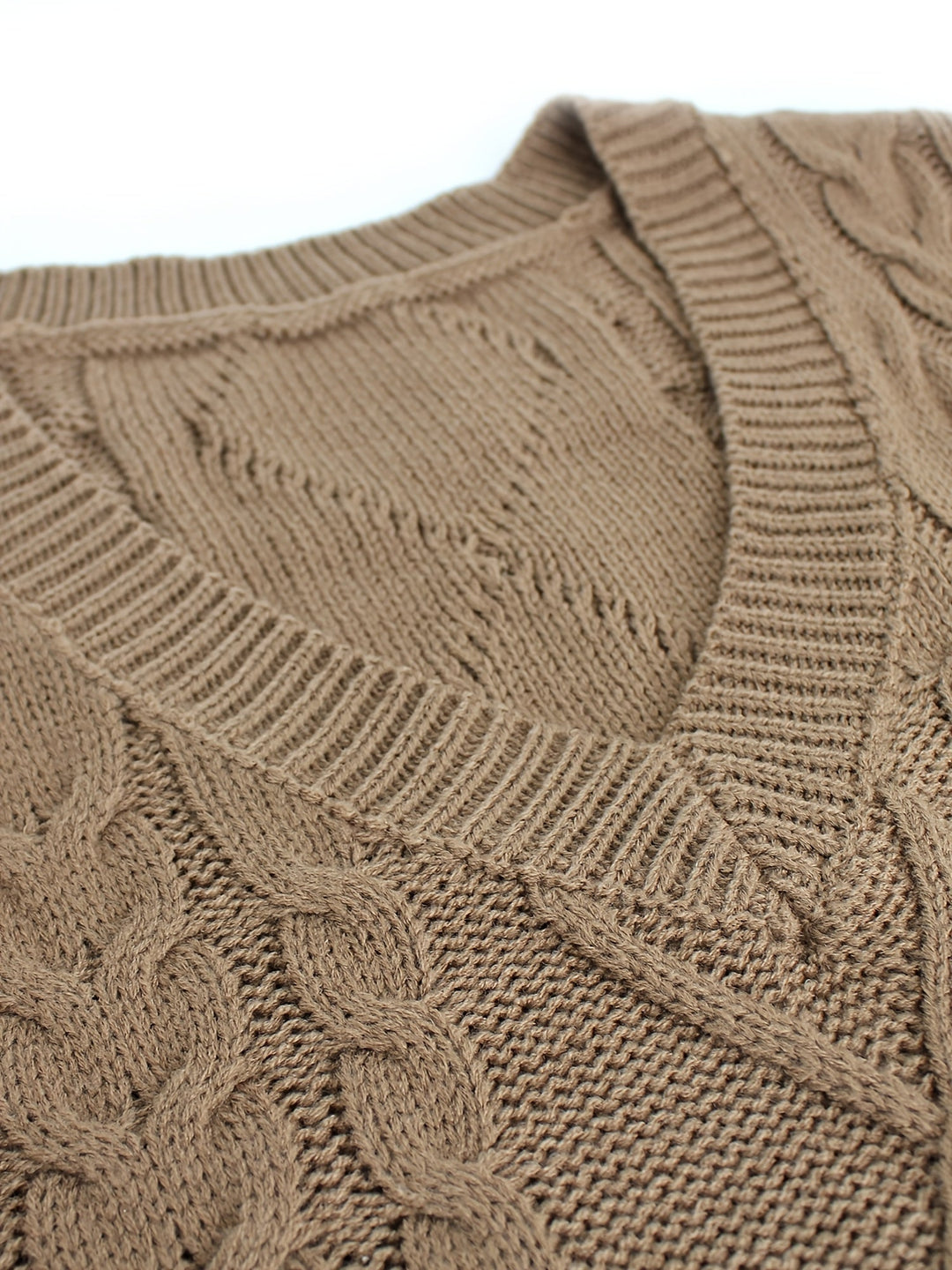 Gwendolen – Cable-Stitch V-Neck Sweater Vest for Women