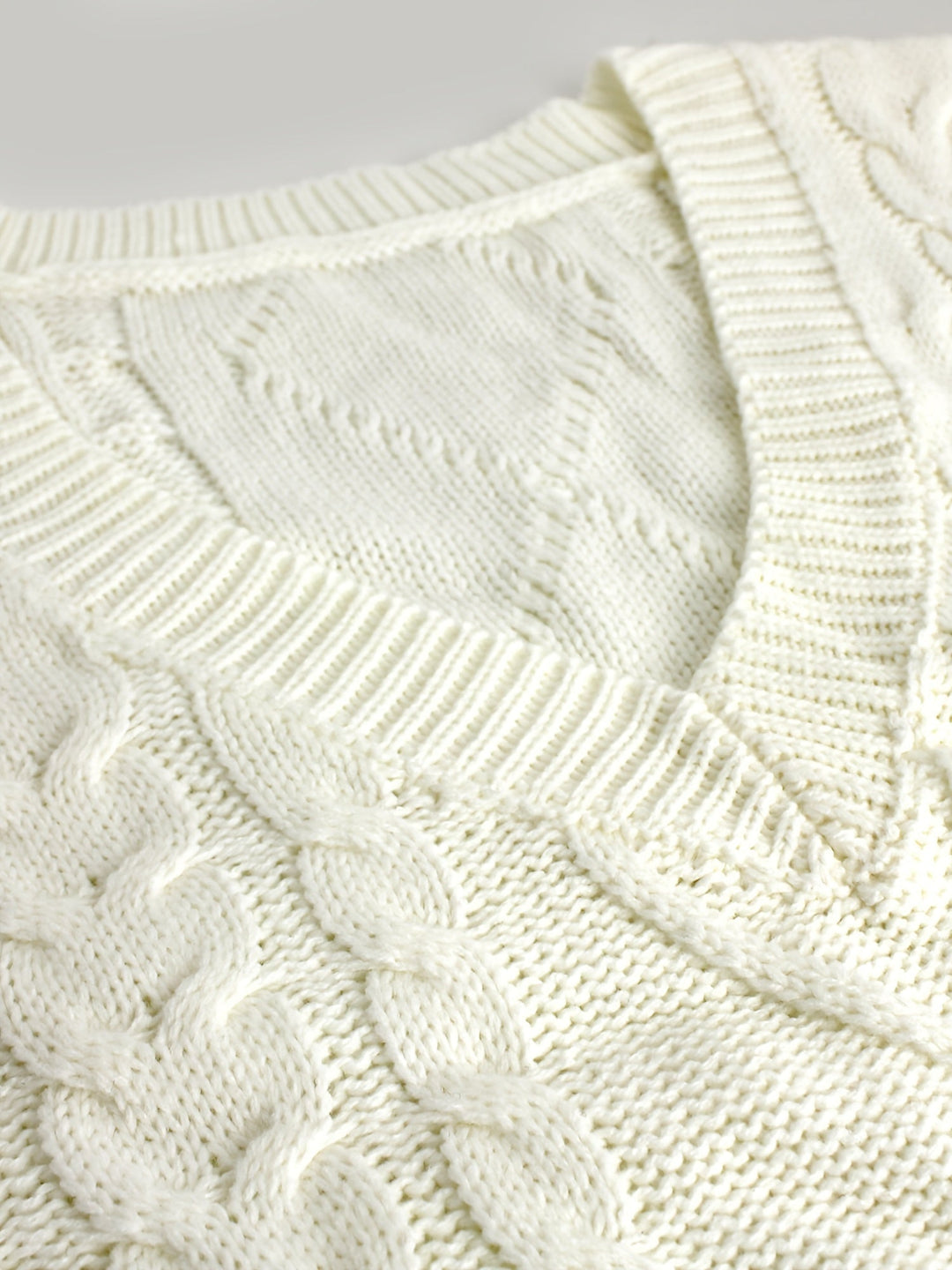 Gwendolen – Cable-Stitch V-Neck Sweater Vest for Women