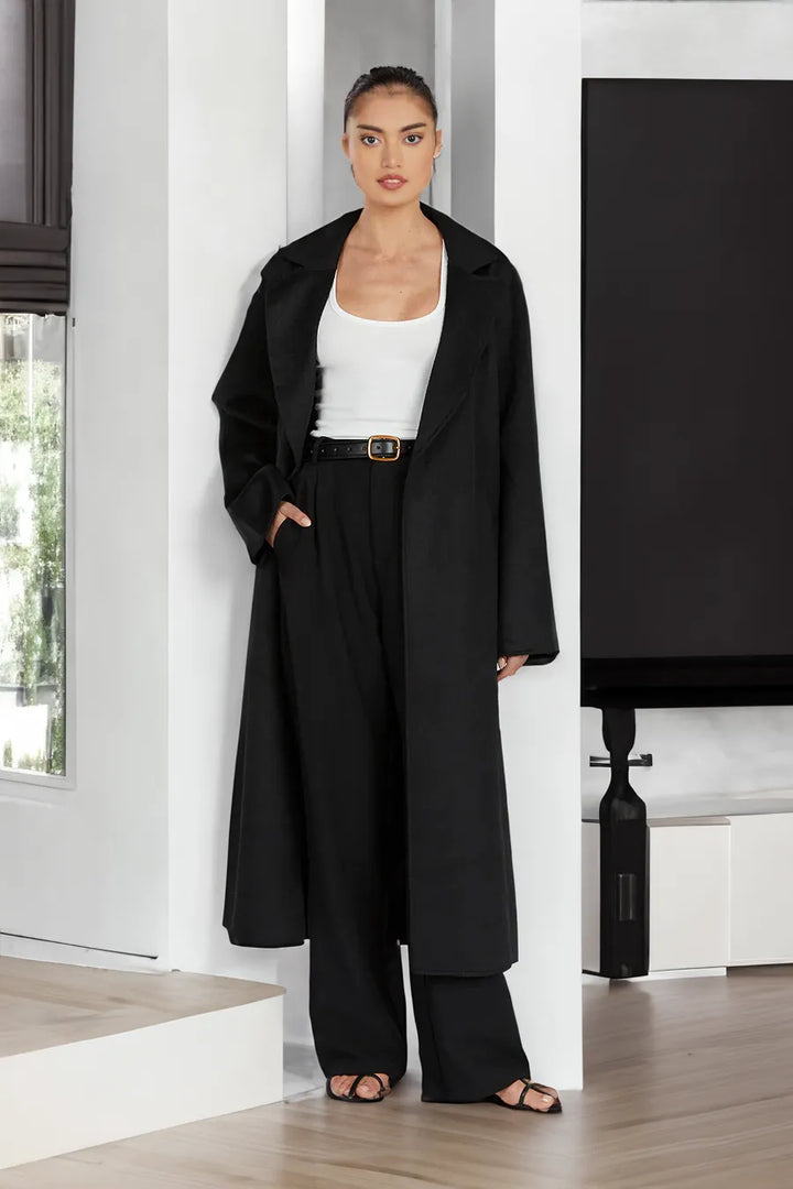 Madeleine – Oversized Maxi Coat with Wide Notch Lapel