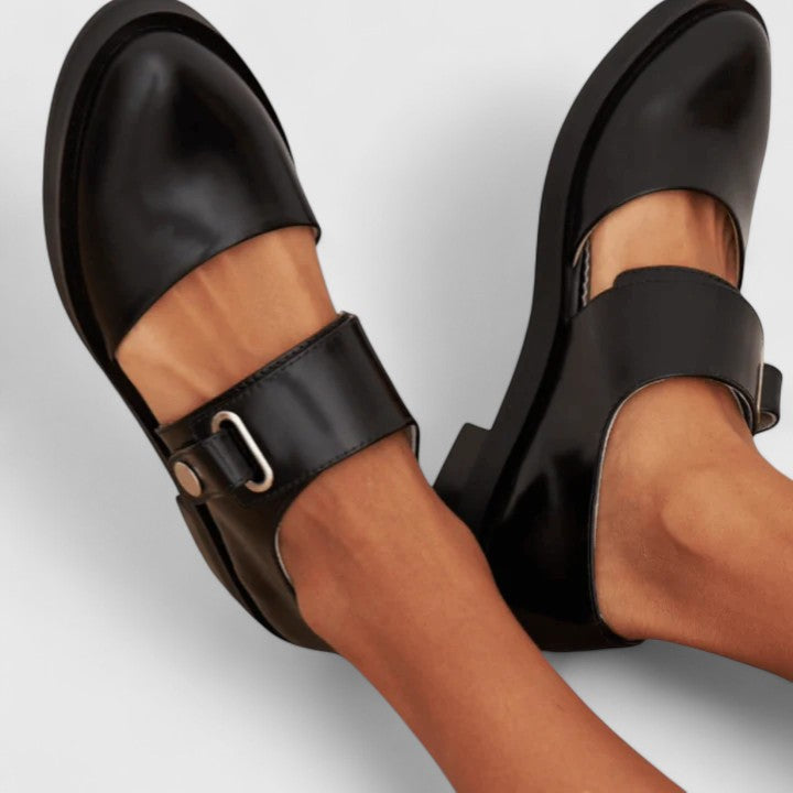 Rose – Mary Jane Flats with Buckle Strap