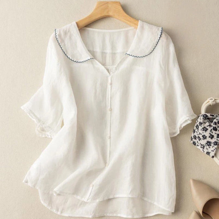 Nicole – Flowy Vintage Blouse with Button-Down Detail