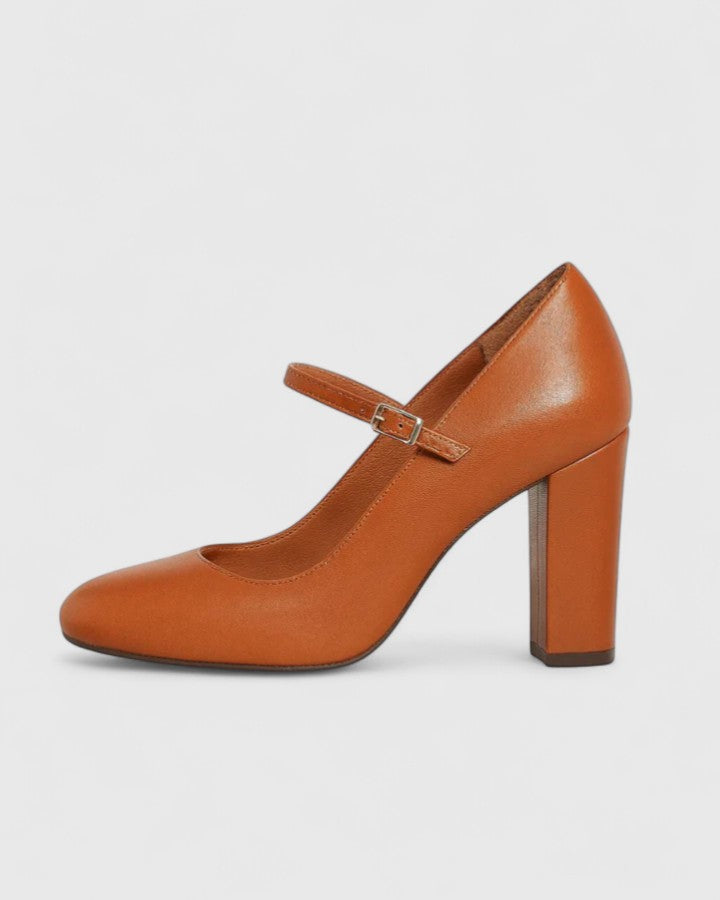 Susan – Heeled Mary Janes with Ankle Strap