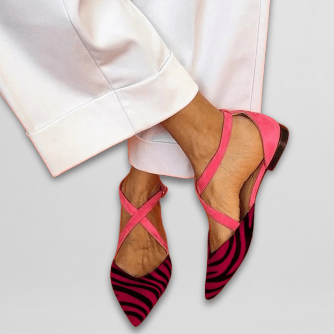 Sadie – Chic Ballet Flats with Crisscross Straps