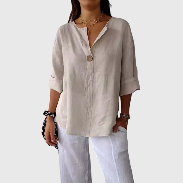 Sarah – Relaxed Button-Down Blouse