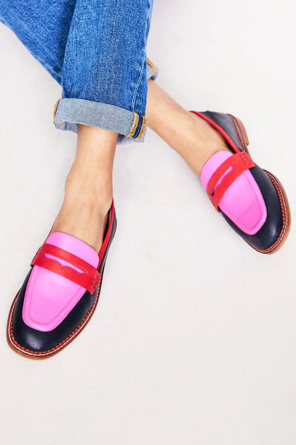 Heather – Elegant Loafers with Colored Accent