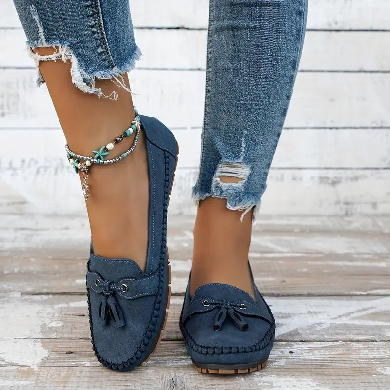 Charlotte – Chic Slip-On Loafers with Bow-Detail Finish
