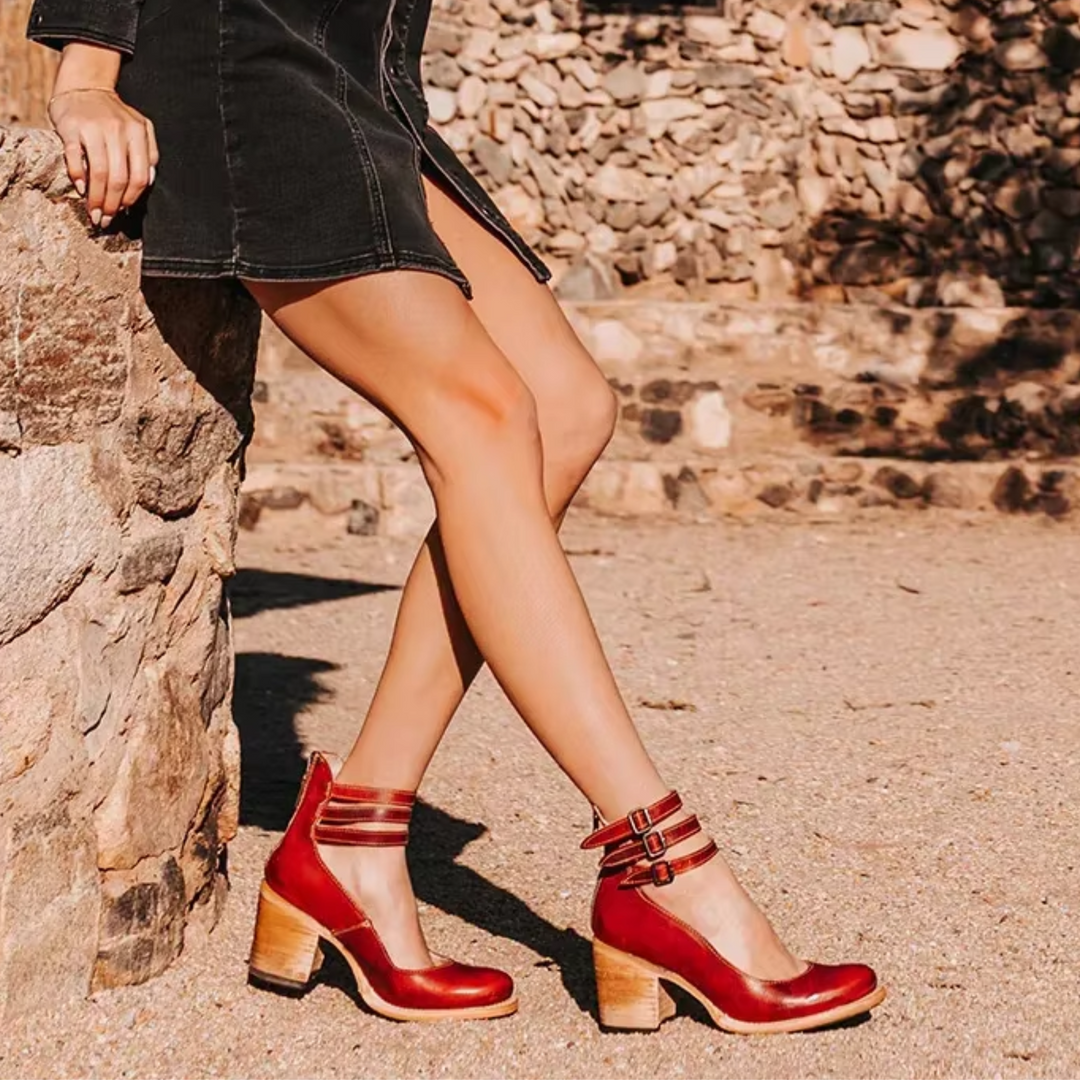 Carol – Chic Heeled Sandals