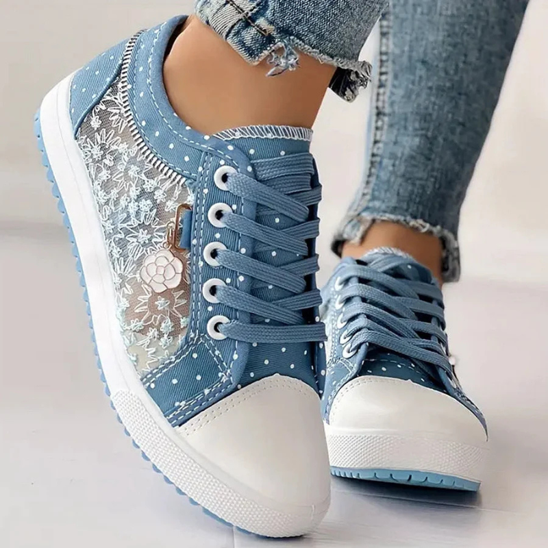 Zoe – Relaxed Sneakers with Wide Toe Box and Arch Support