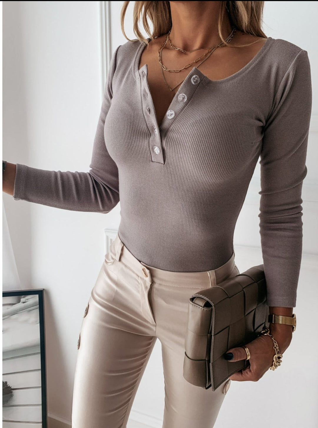 Anita – Ribbed Henley Tee with Button Placket