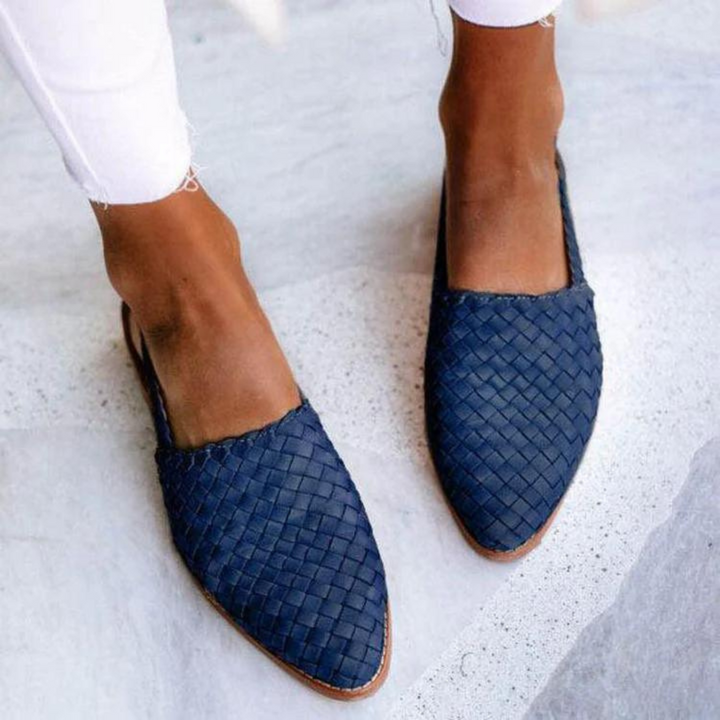 Elizabeth – Chic Woven Ballet Flats