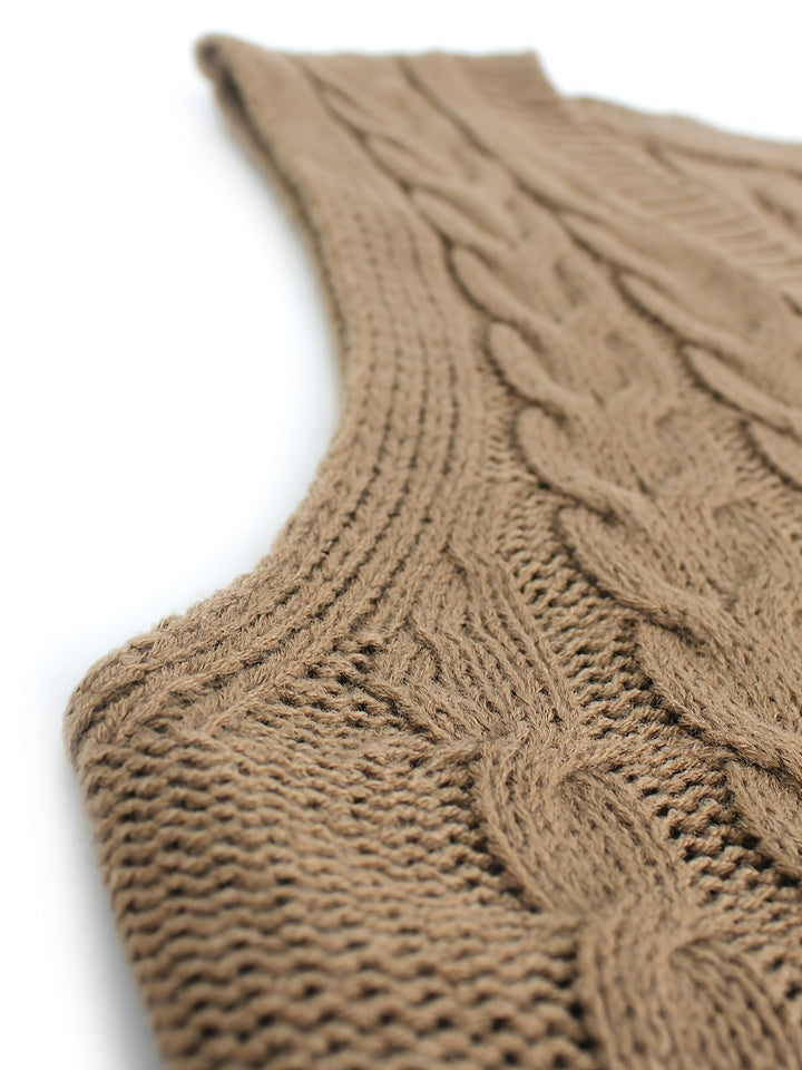 Gwendolen – Cable-Stitch V-Neck Sweater Vest for Women