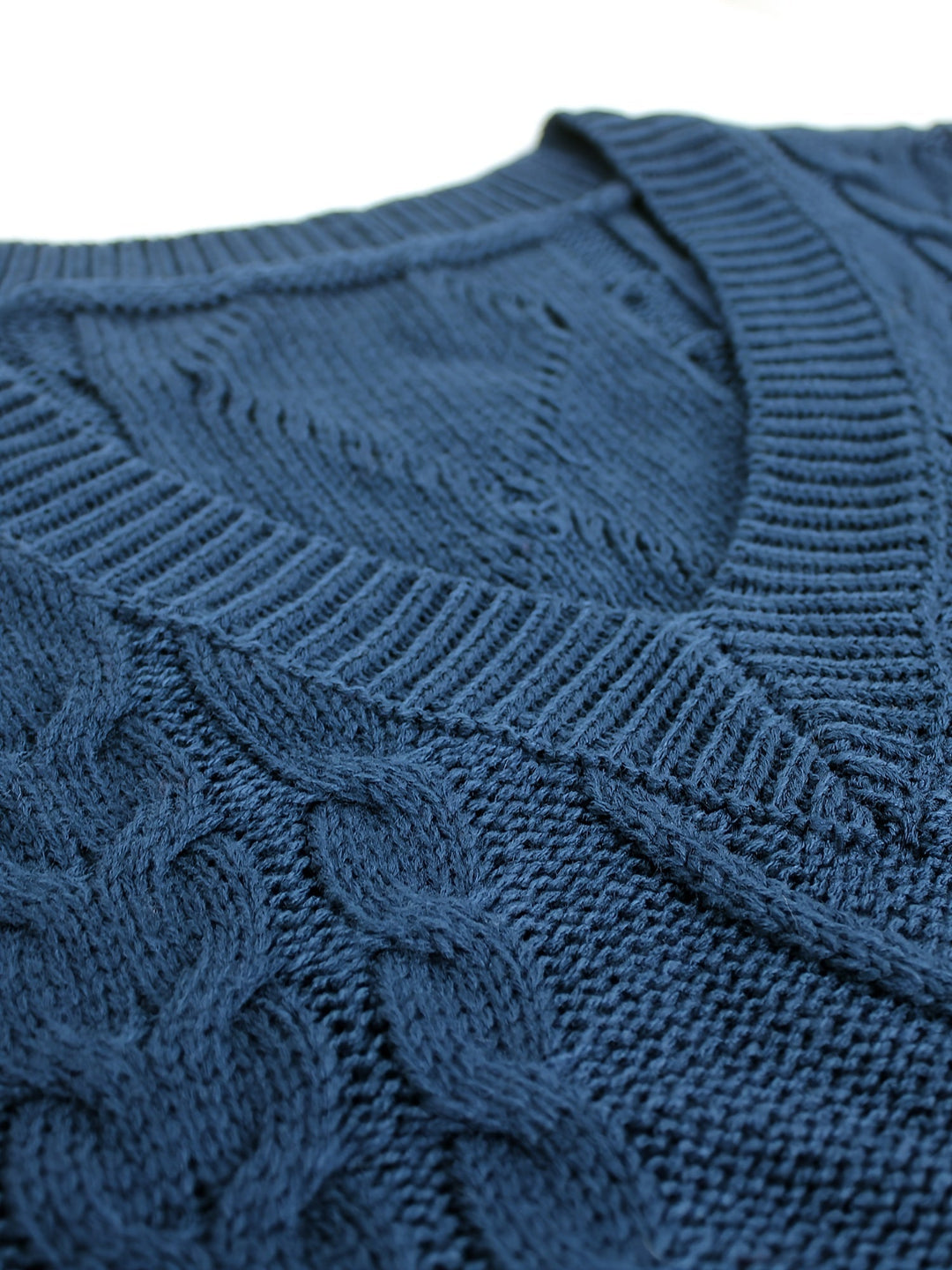 Gwendolen – Cable-Stitch V-Neck Sweater Vest for Women