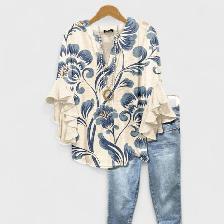 Kelly – Elegant Blouse Top with Short Sleeve Flowy Design