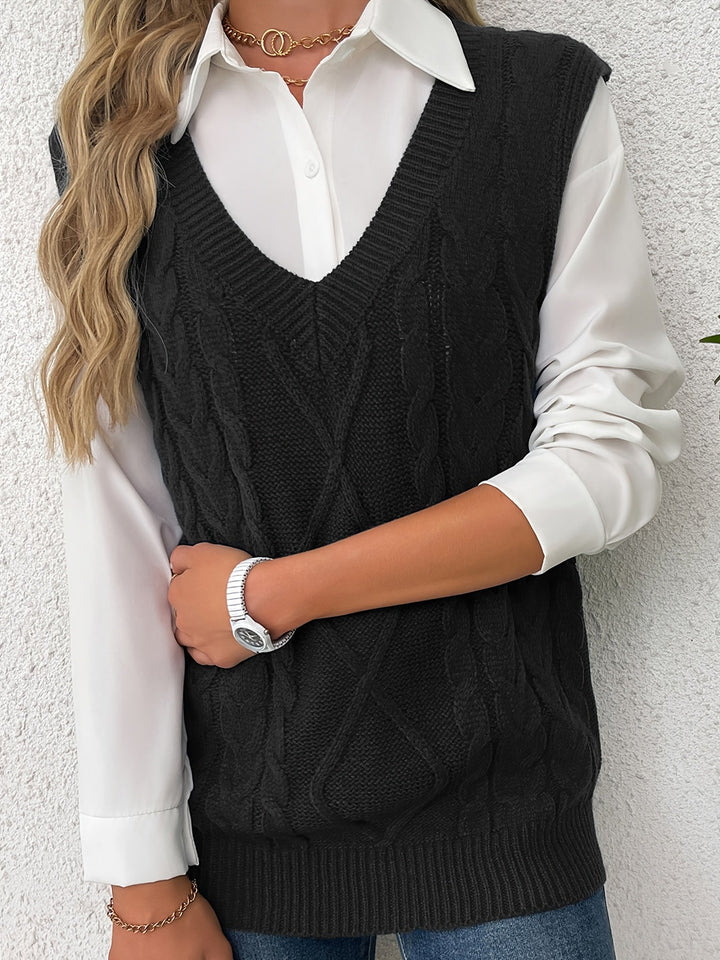 Gwendolen – Cable-Stitch V-Neck Sweater Vest for Women
