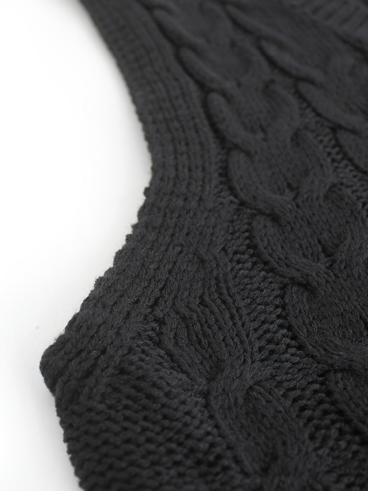 Gwendolen – Cable-Stitch V-Neck Sweater Vest for Women