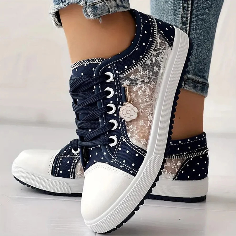 Zoe – Relaxed Sneakers with Wide Toe Box and Arch Support