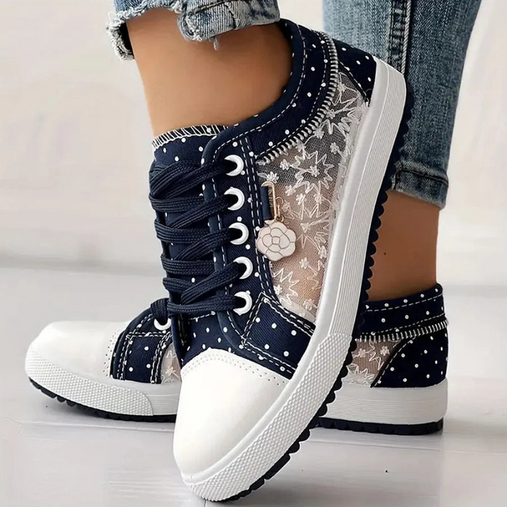 Zoe – Relaxed Sneakers with Wide Toe Box and Arch Support