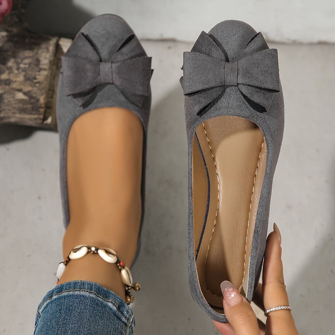 Gloria – Chic Slip-On Ballet Flats with Bow Detail