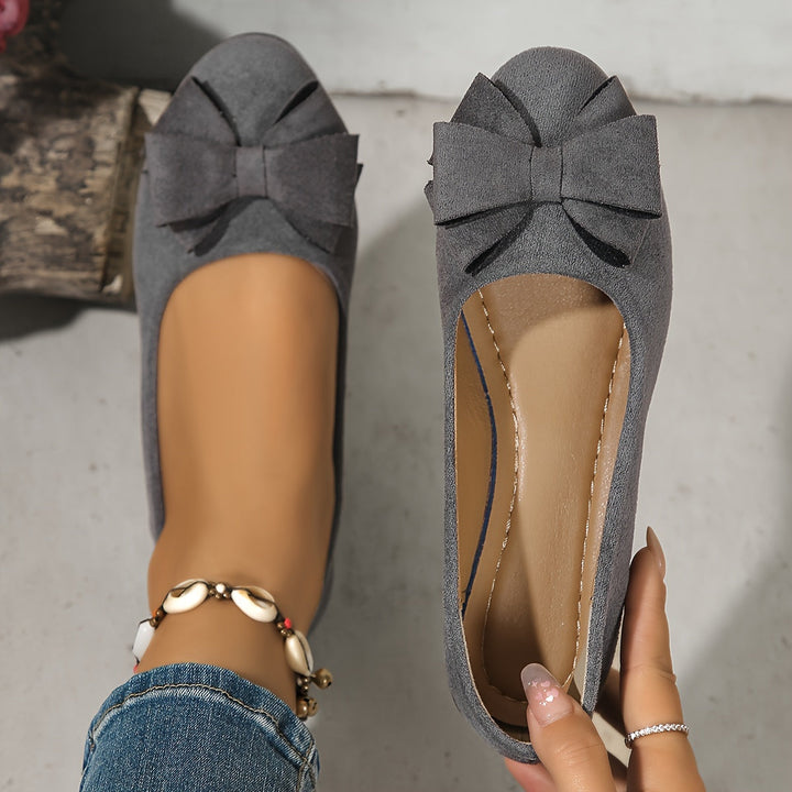 Gloria – Chic Slip-On Ballet Flats with Bow Detail