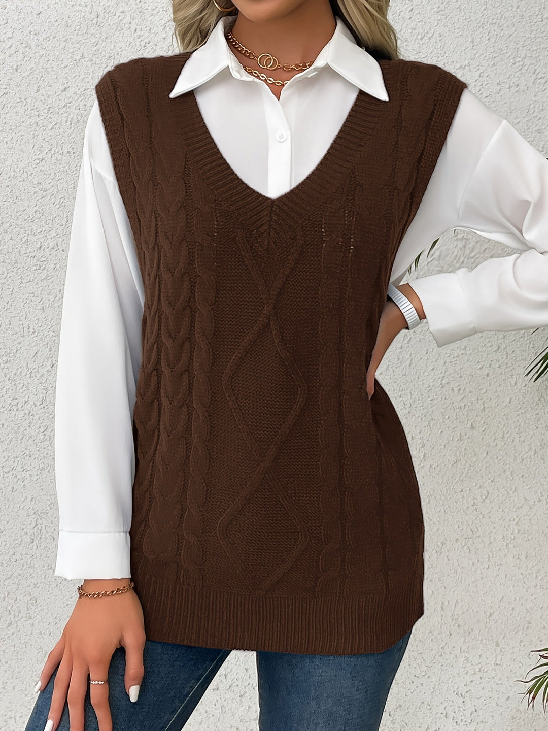 Gwendolen – Cable-Stitch V-Neck Sweater Vest for Women