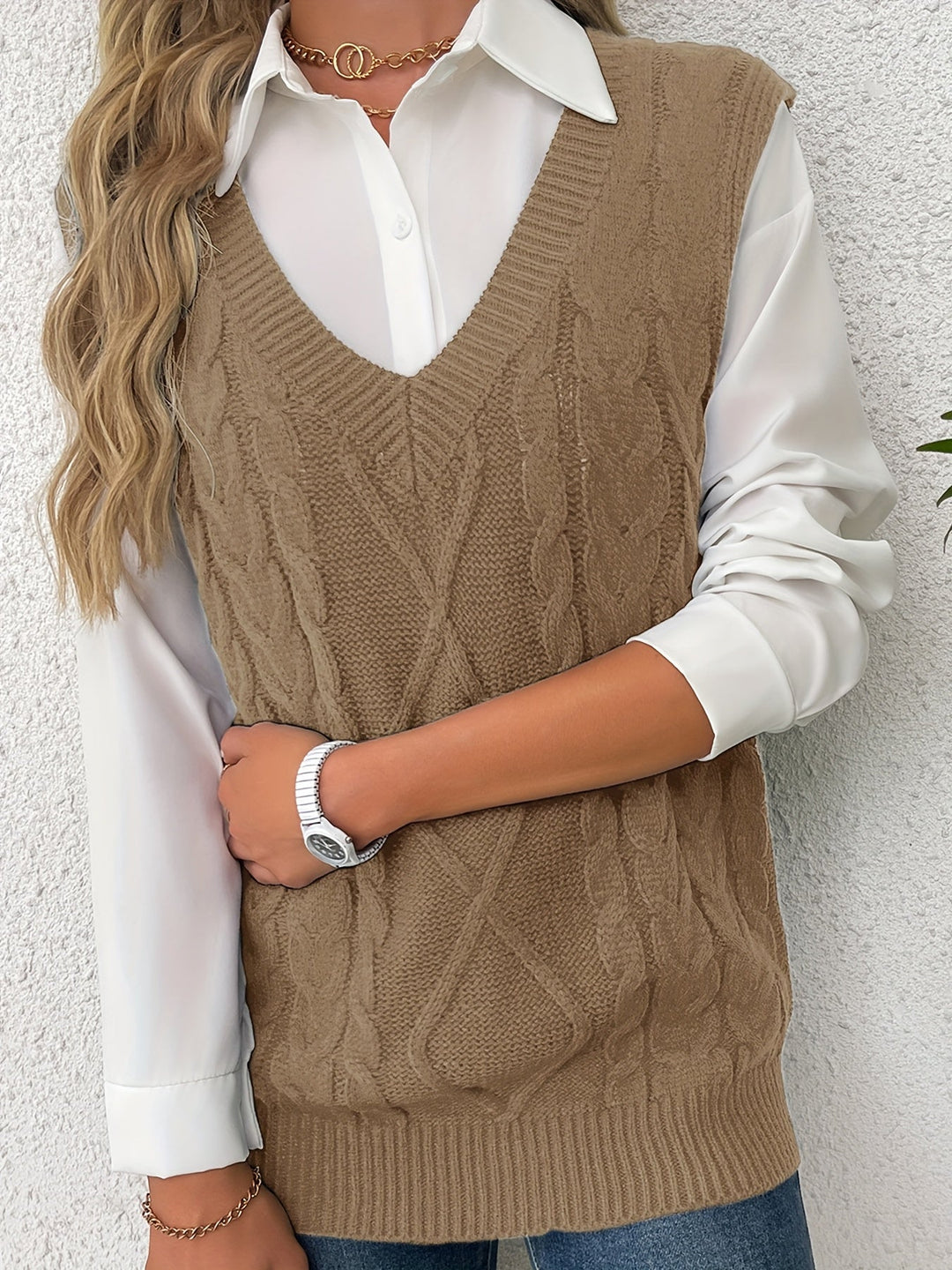 Gwendolen – Cable-Stitch V-Neck Sweater Vest for Women