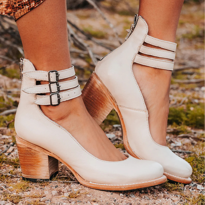 Carol – Chic Heeled Sandals