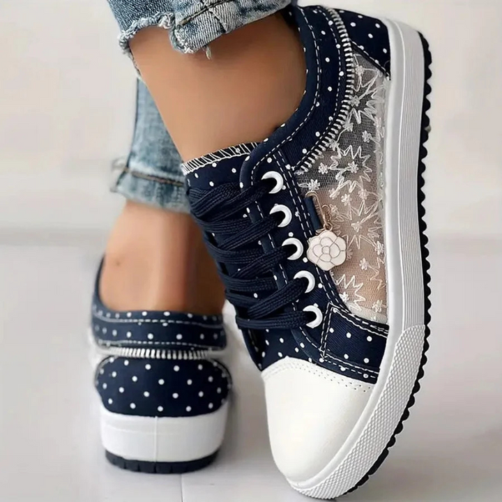 Zoe – Relaxed Sneakers with Wide Toe Box and Arch Support