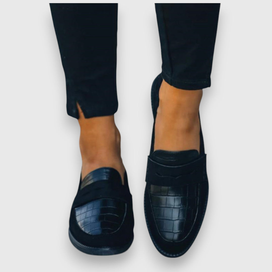 Gianna – Chic Loafers with a Sleek Polished Silhouette