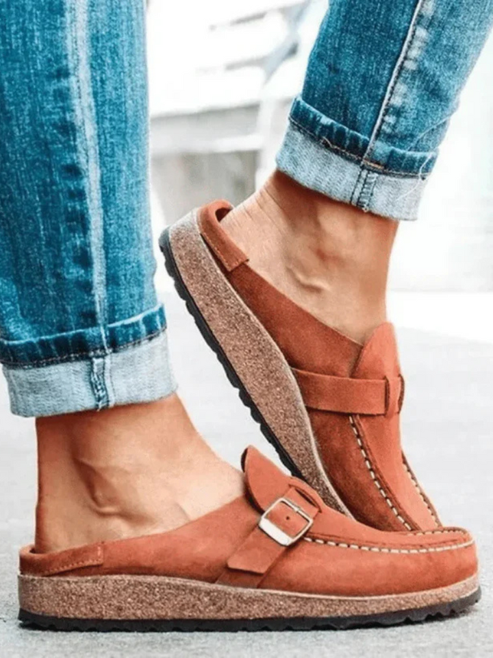 Shirley – Slip-On Clogs for Effortless Everyday Style
