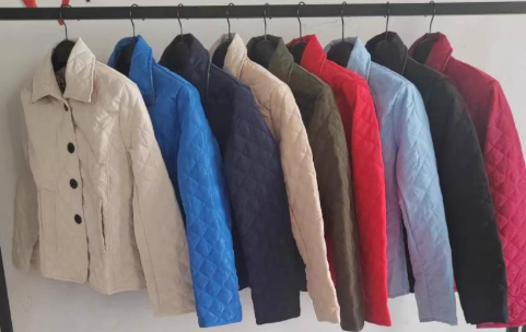 Marley – Diamond Quilted Jacket with Corduroy-Look Collar