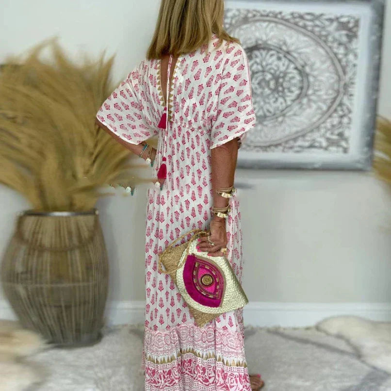 Caroline – Elegant Boho Maxi Dress with V-Neck Design
