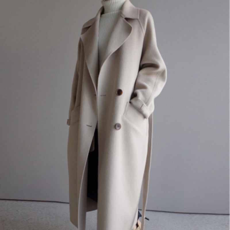 Lyra – Double-Breasted Maxi Coat with Wide Lapel