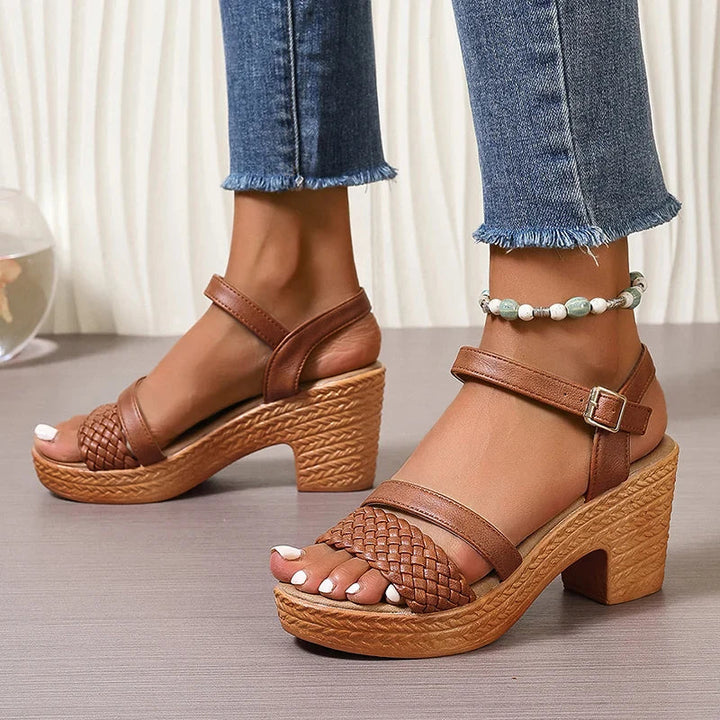 Hannah – Chic Woven Sandals with Platform Sole