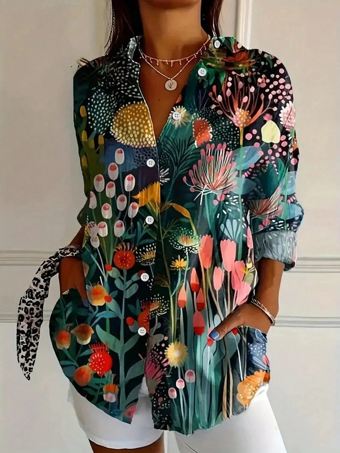 Michelle – Flowy Blouse with Summer Print