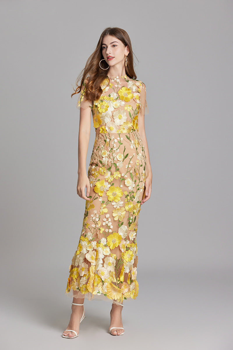 Yvette – Floral Appliqué Mermaid Evening Gown