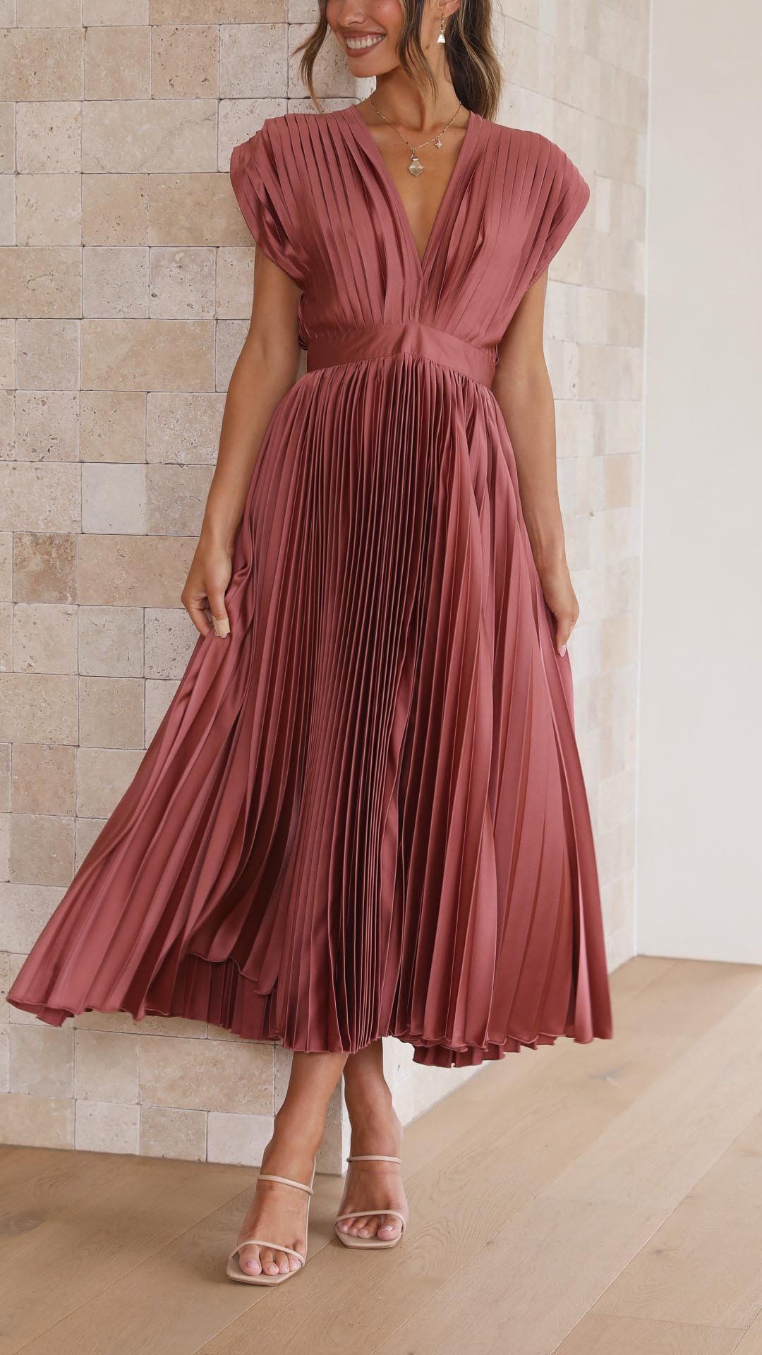 Marguerite | Elegant V-Neck Pleated Maxi Dress