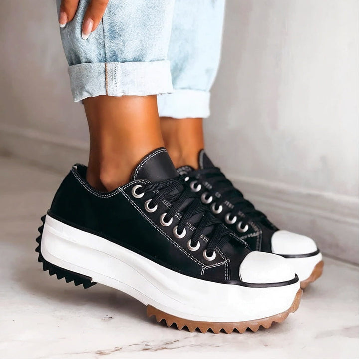 Lillian – Stylish Sneakers with Sculpted Cushioned Footbed