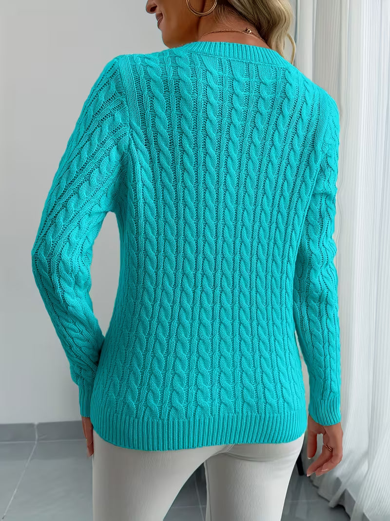 Amaya – Women's Fitted Cable-Stitch V-Neck Sweater
