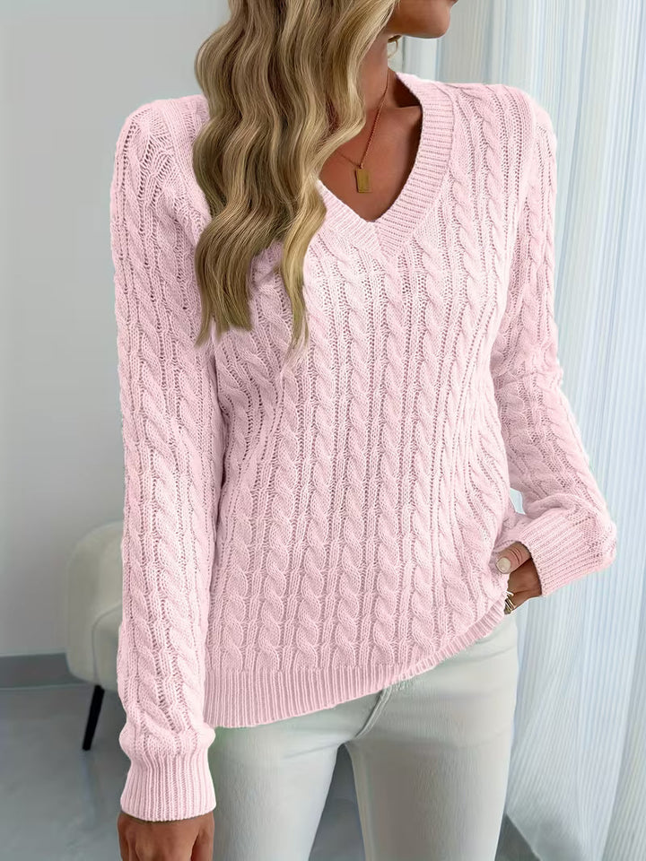 Amaya – Women's Fitted Cable-Stitch V-Neck Sweater