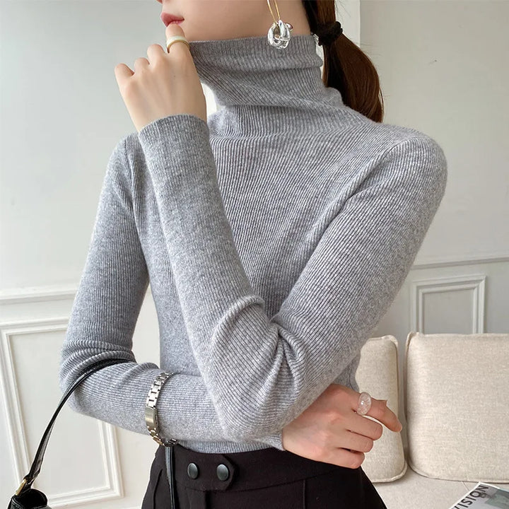 Belen – Women's Ribbed Turtleneck Sweater