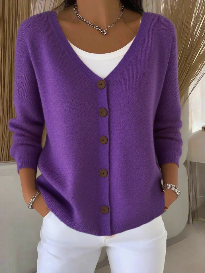 Greta – V-Neck Button-Front Cardigan for Fall