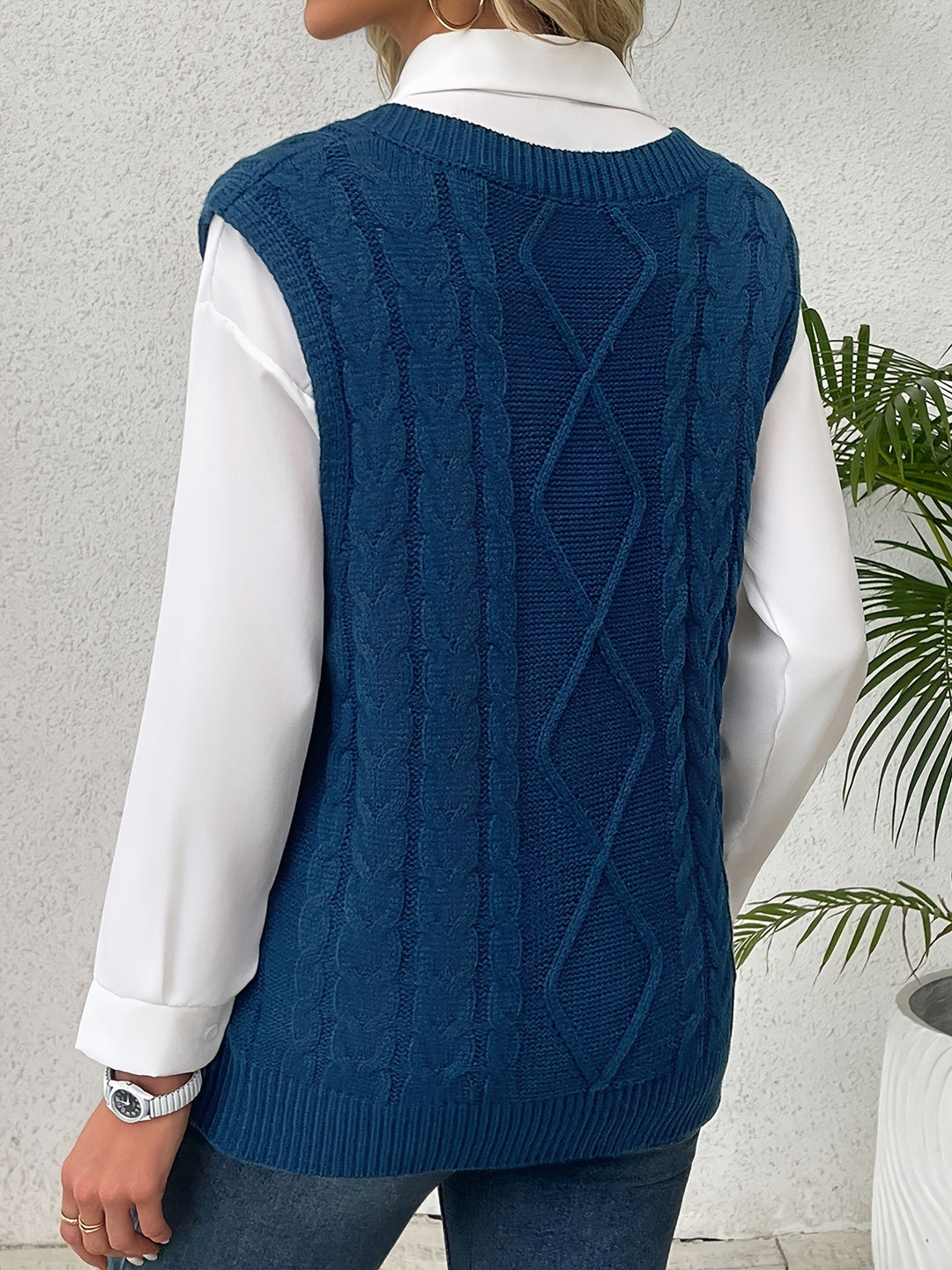 Gwendolen – Cable-Stitch V-Neck Sweater Vest for Women