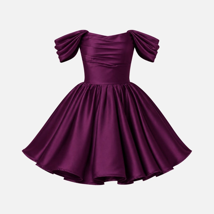 Damen-Minikleid aus Satin mit schulterfreiem Ausschnitt-Mini Dress-Alpenkind