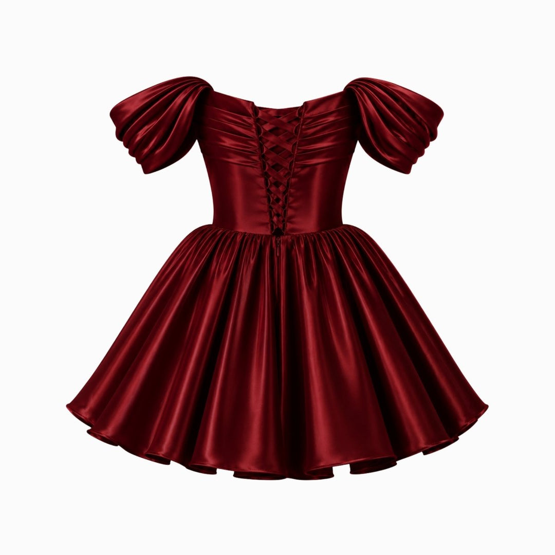 Damen-Minikleid aus Satin mit schulterfreiem Ausschnitt-Mini Dress-Alpenkind