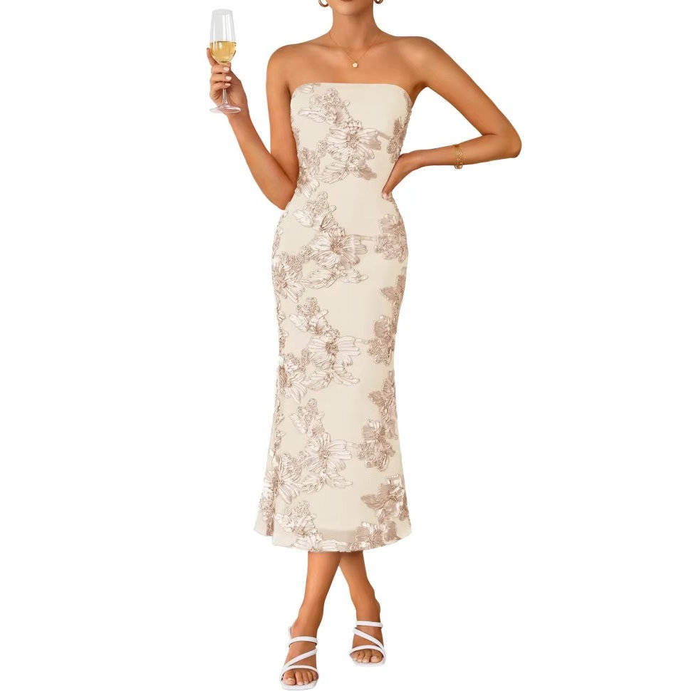 Priscilla – Strapless Floral Bodycon Midi Dress