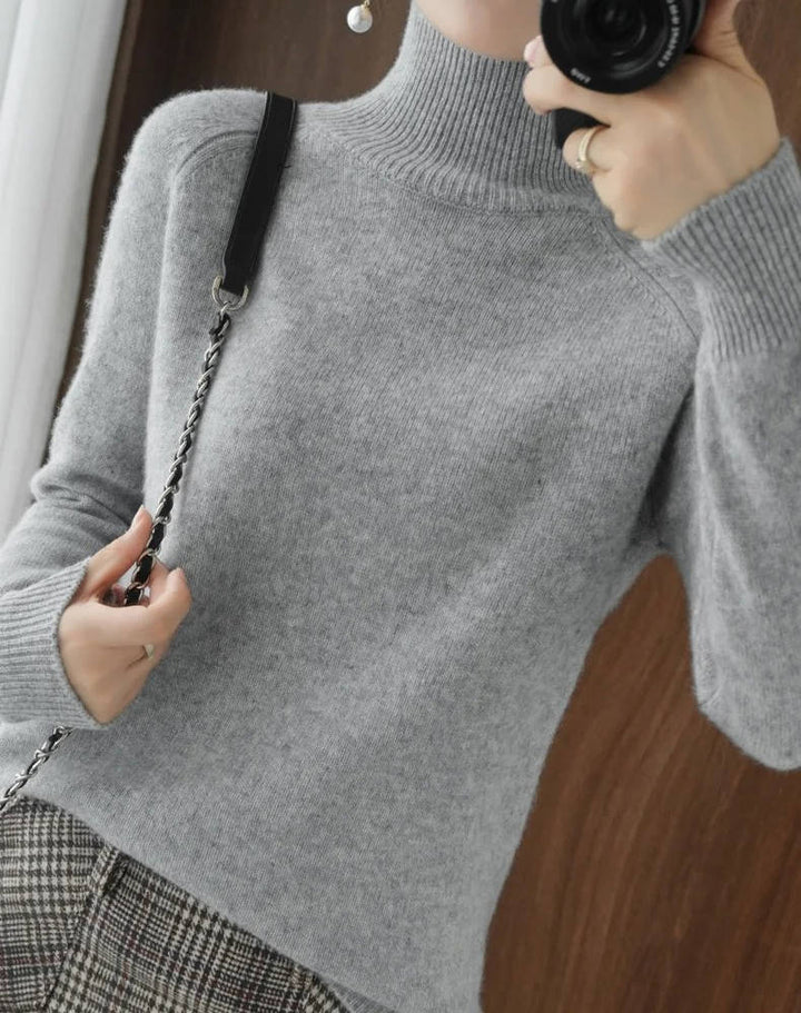 Jessa – Fine-Stitch Turtleneck Sweater for Women