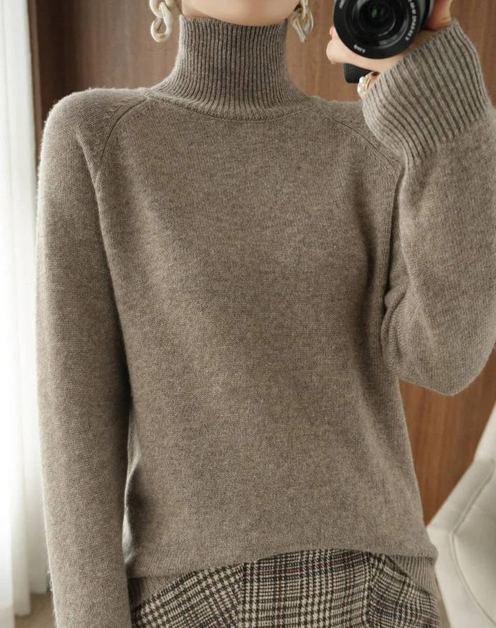Jessa – Fine-Stitch Turtleneck Sweater for Women