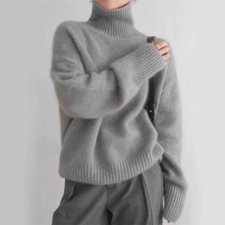 Jana – Oversized Turtleneck Sweater for Winter