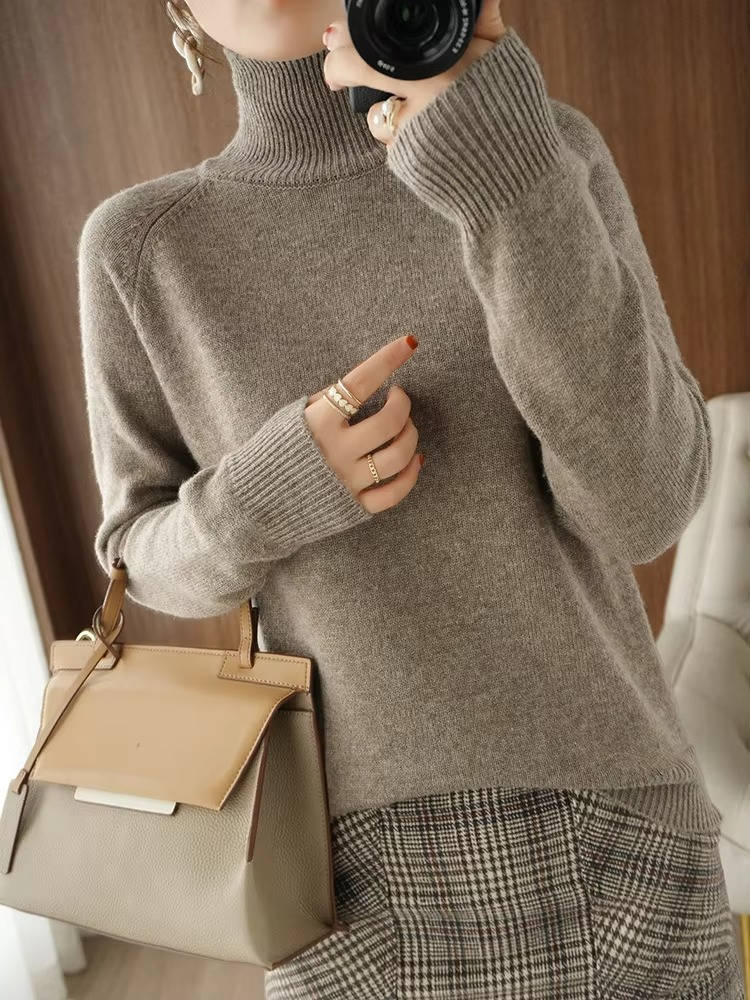 Jessa – Fine-Stitch Turtleneck Sweater for Women