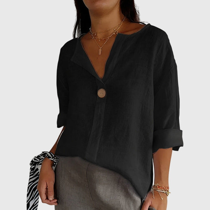 Sarah – Relaxed Button-Down Blouse